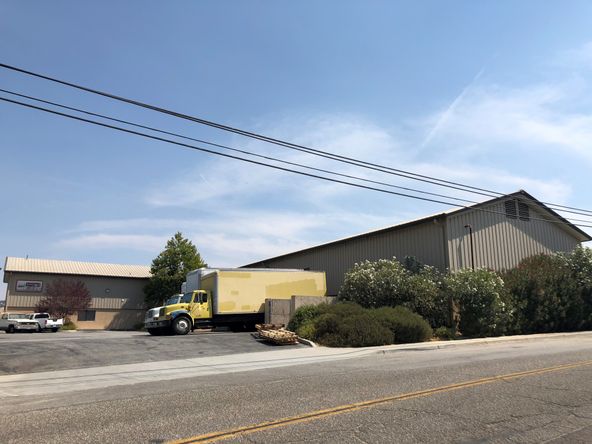 5145 Traffic Way, Atascadero, CA 93422